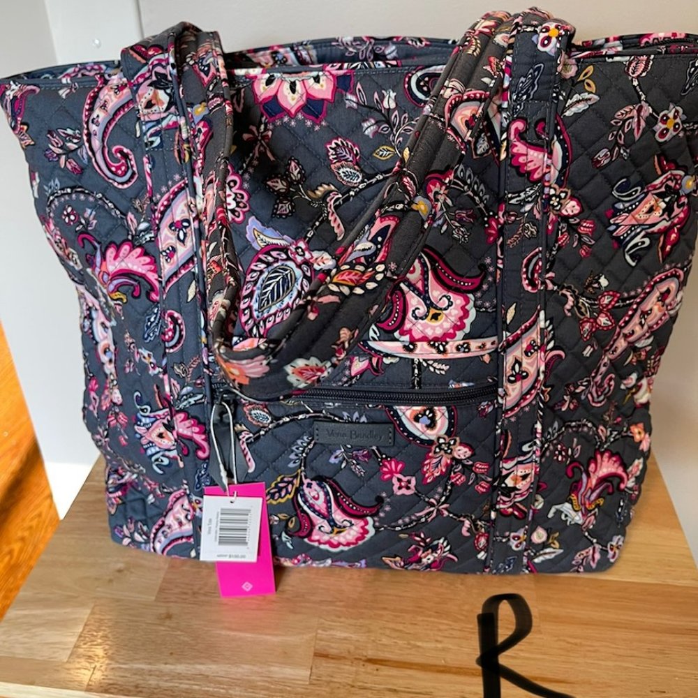 Vera Bradley Iconic Vera Tote in Felicity Paisley